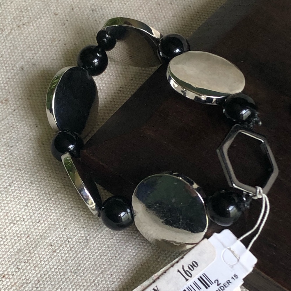 Macy’s black & silvertone bracelet